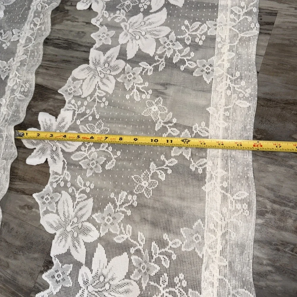 Set Of 2 Vintage Floral White Lace Sheer curtains Panel Valance Swag 57X16 In Ea
